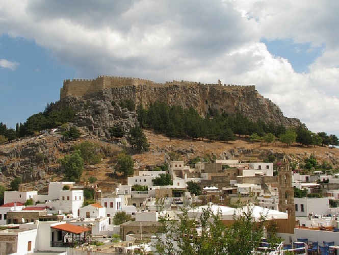 Village fortifi en Grce
